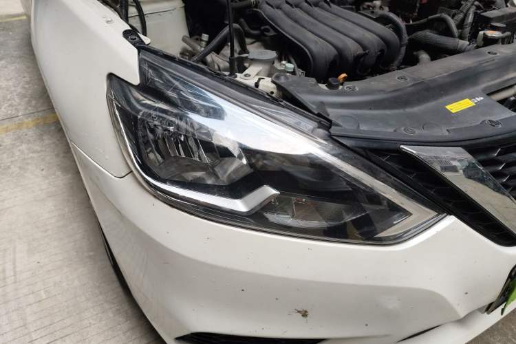 Used Nissan Sylphy 2019 Classic 1.6XE CVT Comfort Edition Right Front Headlight