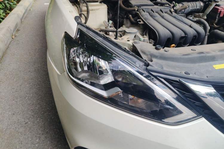 Used Nissan Sylphy 2019 Classic 1.6XL CVT Luxury Edition Right Front Headlight