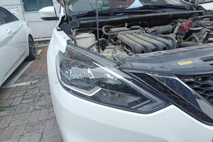 Used Nissan Sylphy 2019 Classic 1.6XE CVT Comfort Edition Right Front Headlight
