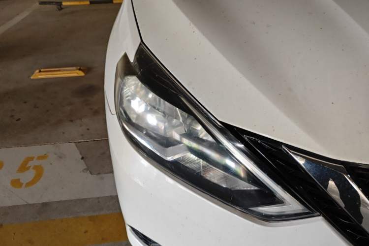 Used Nissan Sylphy 2019 Classic 1.6XL CVT Luxury Edition Right Front Headlight