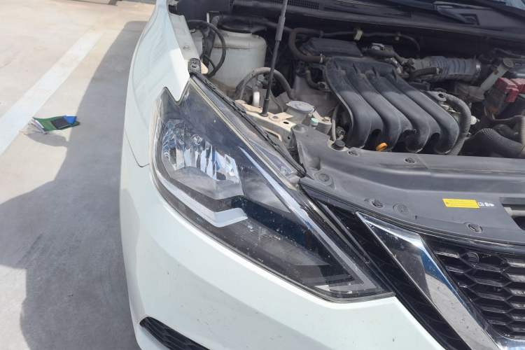 Used Nissan Sylphy 2019 Classic 1.6XE CVT Comfort Edition Right Front Headlight