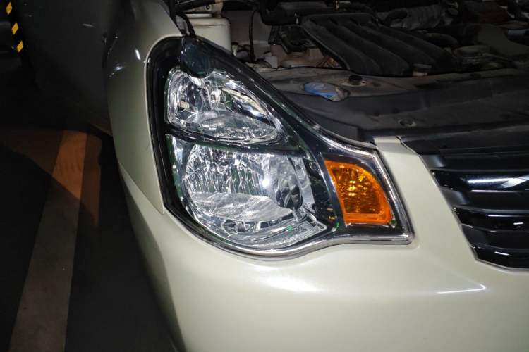 Used Nissan Sylphy 2019 Classic 1.6XE+ Manual SmartConnect Leading Edition Right Front Headlight