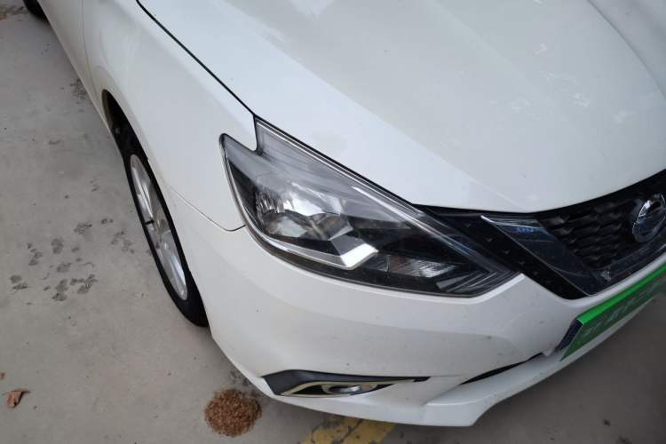 Used Nissan Sylphy 2019 1.6XL Manual Luxury Edition China V Standard Right Front Headlight