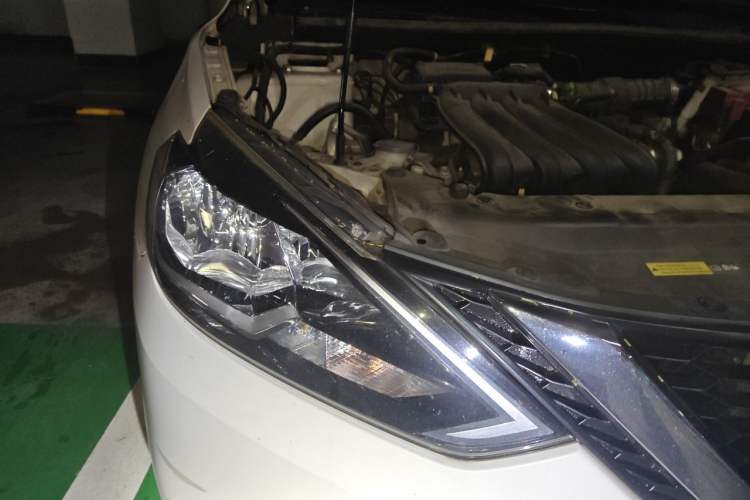 Used Nissan Sylphy 2019 Classic 1.6XL CVT Luxury Edition Right Front Headlight