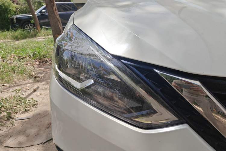Used Nissan Sylphy 2019 Classic 1.6XE CVT Comfort Edition Right Front Headlight