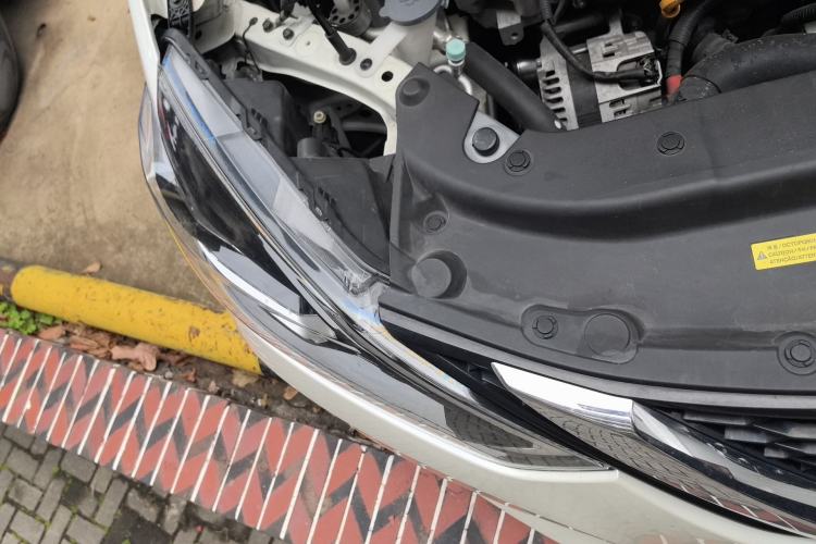 Used Nissan Sylphy 2019 Classic 1.6XL CVT Luxury Edition Right Front Headlight