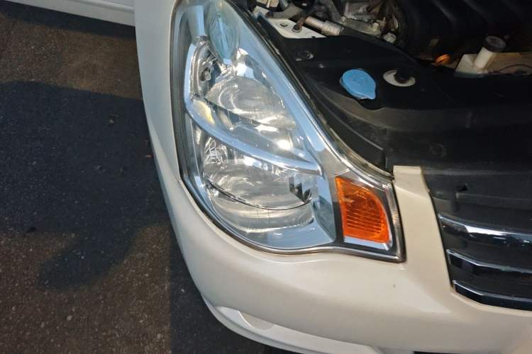 Used Nissan Sylphy 2019 Classic 1.6XE+ CVT SmartConnect Leading Edition Right Front Headlight