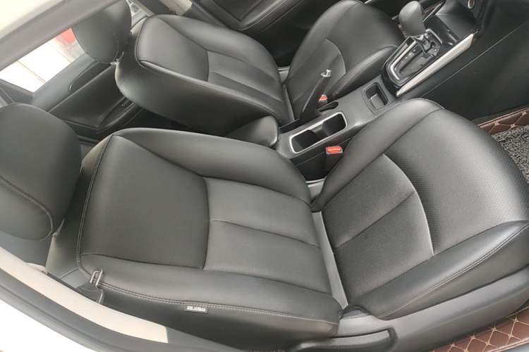 Used Nissan Sylphy 2019 Classic 1.6XL CVT Luxury Edition Right Front Seat