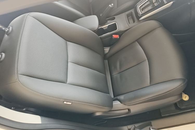 Used Nissan Sylphy 2019 Classic 1.6XL CVT Luxury Edition Right Front Seat