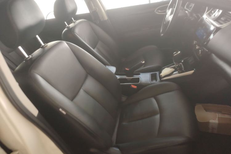 Used Nissan Sylphy 2019 1.6XV CVT Smart Connect Luxury Edition China VI Standard Right Front Seat
