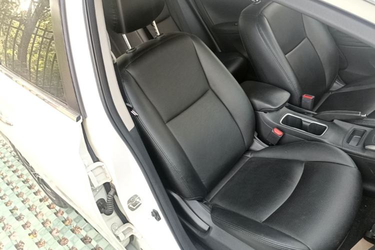 Used Nissan Sylphy 2019 Classic 1.6XE CVT Comfort Edition Right Front Seat