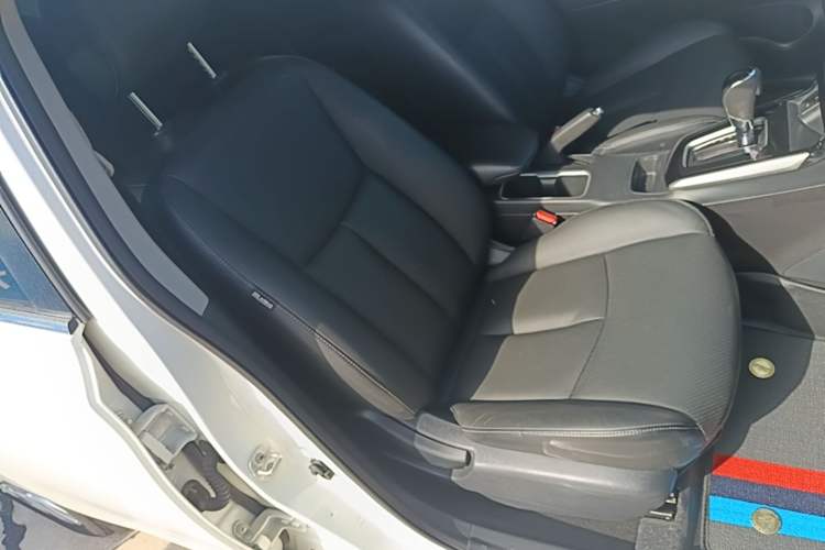 Used Nissan Sylphy 2019 1.6XV CVT Smart Connect Luxury Edition China VI Standard Right Front Seat
