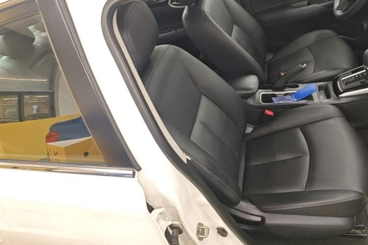 Used Nissan Sylphy 2019 Classic 1.6XL CVT Luxury Edition Right Front Seat