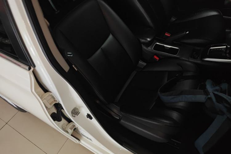 Used Nissan Sylphy 2019 Classic 1.6XL CVT Luxury Edition Right Front Seat