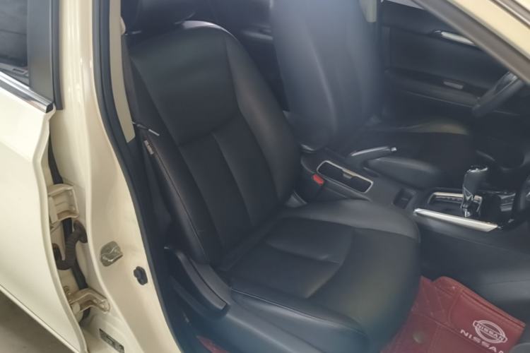Used Nissan Sylphy 2019 1.6XV CVT Smart Connect Luxury Edition China VI Standard Right Front Seat