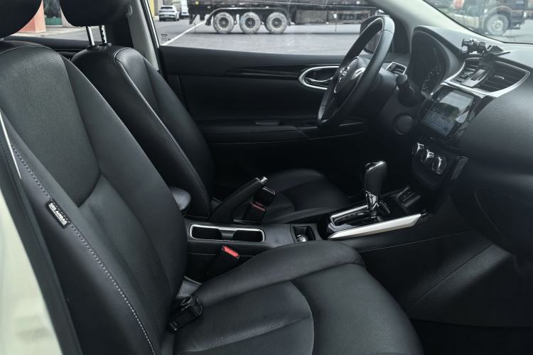 Used Nissan Sylphy 2019 1.6XV CVT Smart Connect Luxury Edition China VI Standard Right Front Seat