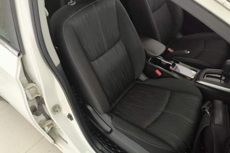 Used Nissan Sylphy 2019 Classic 1.6XE CVT Comfort Edition Right Front Seat