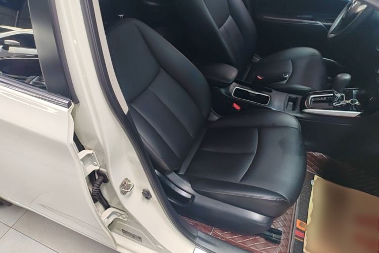 Used Nissan Sylphy 2019 Classic 1.6XL CVT Luxury Edition Right Front Seat