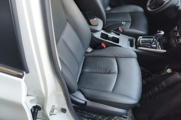 Used Nissan Sylphy 2019 1.6XV CVT Smart Connect Luxury Edition China VI Standard Right Front Seat