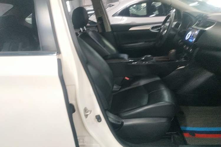 Used Nissan Sylphy 2019 Classic 1.6XE CVT Comfort Edition Right Front Seat