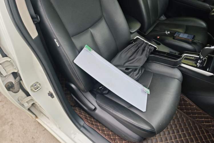 Used Nissan Sylphy 2019 1.6XV CVT Smart Connect Luxury Edition China VI Standard Right Front Seat