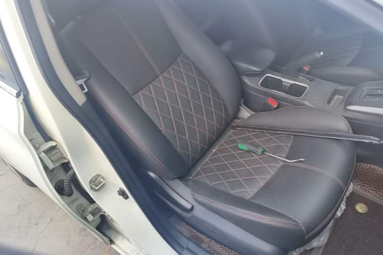 Used Nissan Sylphy 2019 Classic 1.6XE CVT Comfort Edition Right Front Seat
