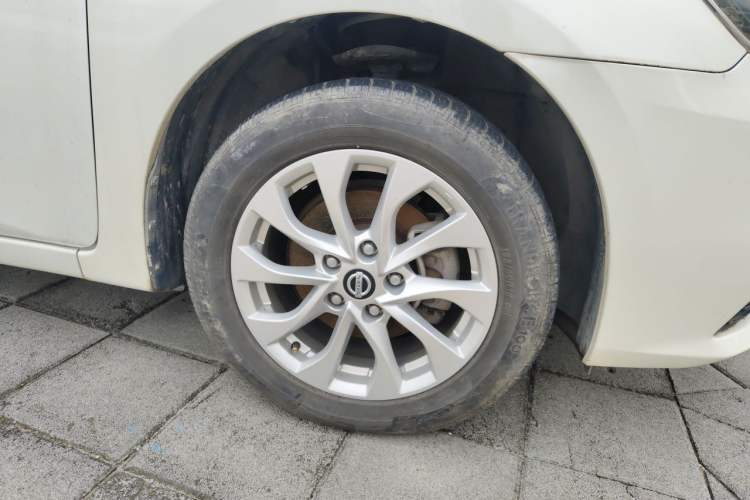 Used Nissan Sylphy 2019 Classic 1.6XL CVT Luxury Edition Right Front Wheel Hub