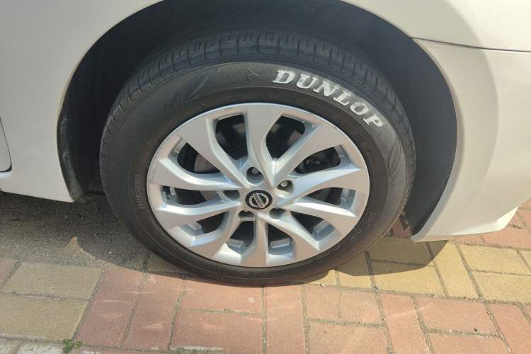 Used Nissan Sylphy 2019 1.6XV CVT Smart Connect Luxury Edition China V Standard Right Front Wheel Hub