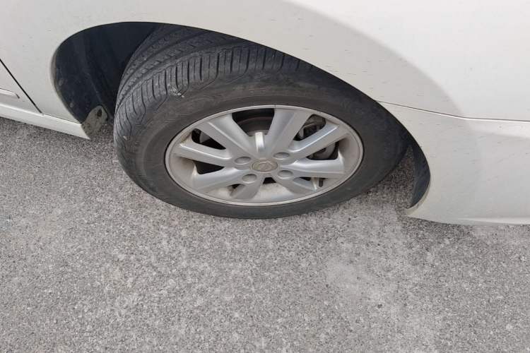 Used Nissan Sylphy 2019 Classic 1.6XE+ CVT SmartConnect Leading Edition Right Front Wheel Hub