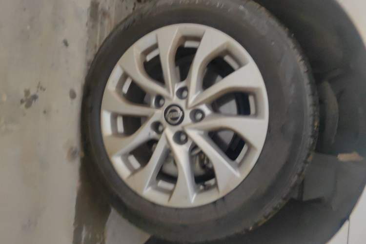 Used Nissan Sylphy 2019 Classic 1.6XL CVT Luxury Edition Right Front Wheel Hub