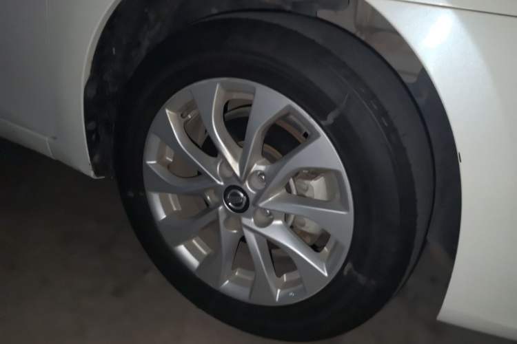 Used Nissan Sylphy 2019 1.6XV CVT Smart Connect Luxury Edition China VI Standard Right Front Wheel Hub