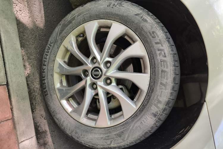 Used Nissan Sylphy 2019 1.6XE CVT Comfort Edition China V Standard Right Front Wheel Hub