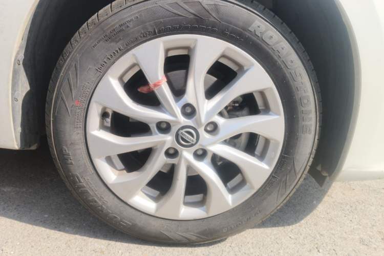 Used Nissan Sylphy 2019 Classic 1.6XL CVT Luxury Edition Right Front Wheel Hub