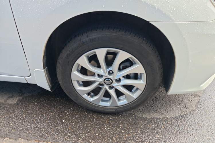 Used Nissan Sylphy 2019 1.6XV CVT Smart Connect Luxury Edition China VI Standard Right Front Wheel Hub