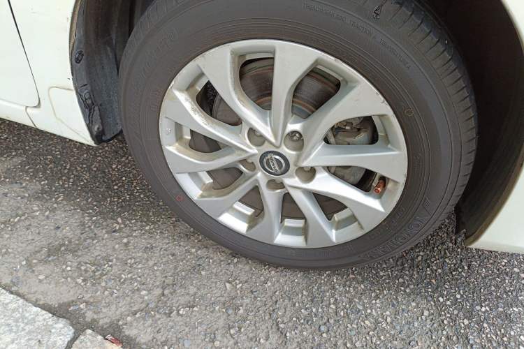 Used Nissan Sylphy 2019 1.6XV CVT Smart Connect Luxury Edition China VI Standard Right Front Wheel Hub
