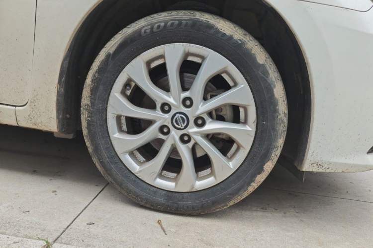 Used Nissan Sylphy 2019 Classic 1.6XL CVT Luxury Edition Right Front Wheel Hub