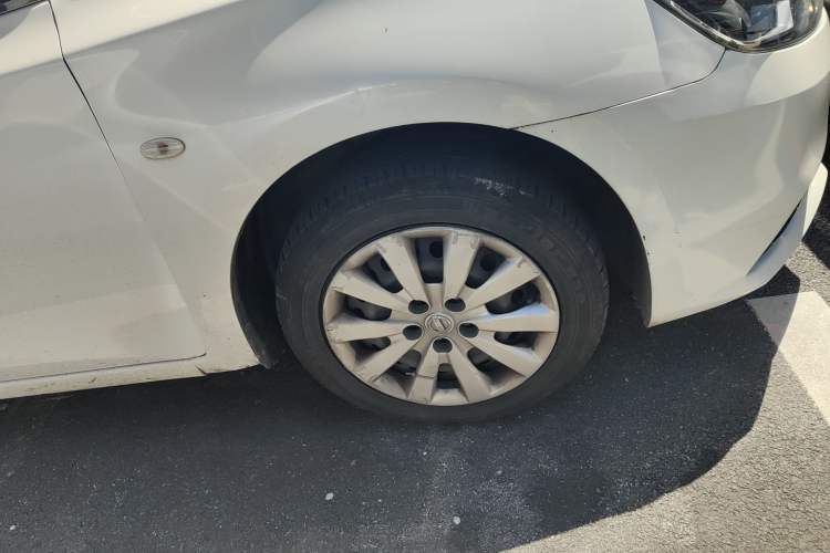 Used Nissan Sylphy 2019 Classic 1.6XE CVT Comfort Edition Right Front Wheel Hub