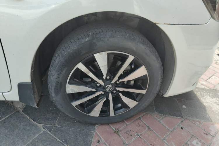 Used Nissan Sylphy 2019 Classic 1.6XE CVT Comfort Edition Right Front Wheel Hub