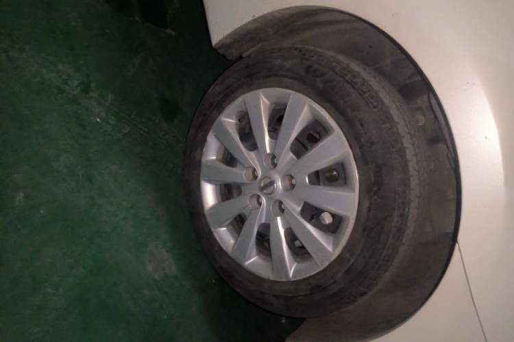 Used Nissan Sylphy 2019 Classic 1.6XE CVT Comfort Edition Right Front Wheel Hub