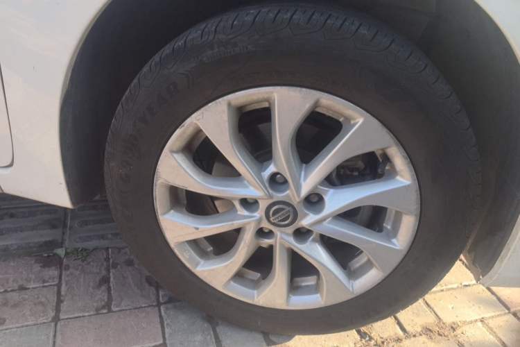 Used Nissan Sylphy 2019 Classic 1.6XE+ CVT Smart Connect Luxury Edition Right Front Wheel Hub