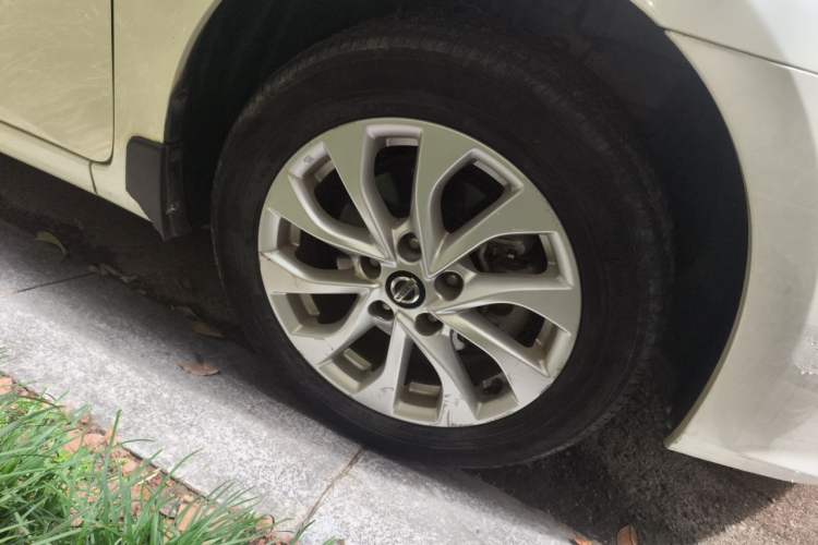 Used Nissan Sylphy 2019 Classic 1.6XL CVT Luxury Edition Right Front Wheel Hub
