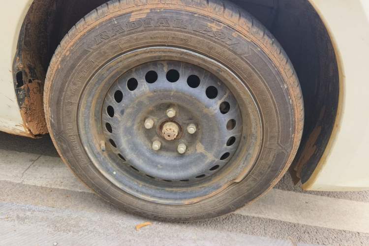 Used Nissan Sylphy 2019 Classic 1.6XE CVT Comfort Edition Right Front Wheel Hub