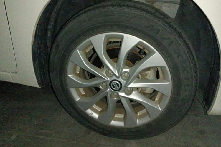 Used Nissan Sylphy 2019 Classic 1.6XL CVT Luxury Edition Right Front Wheel Hub