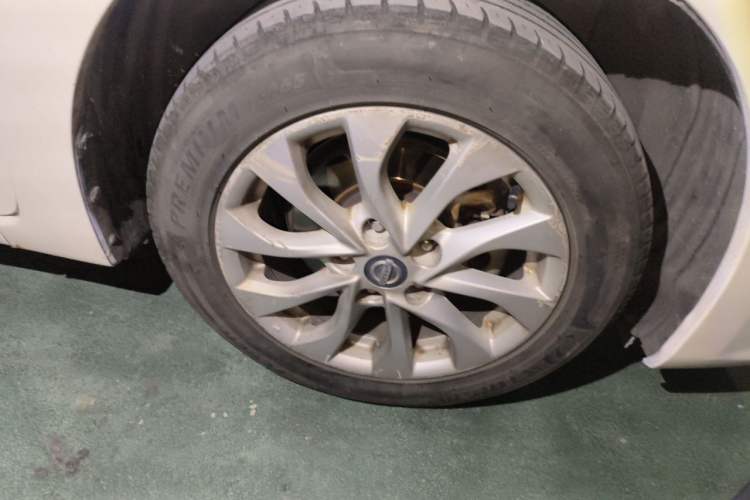 Used Nissan Sylphy 2019 1.6XV CVT Smart Connect Luxury Edition China VI Standard Right Front Wheel Hub