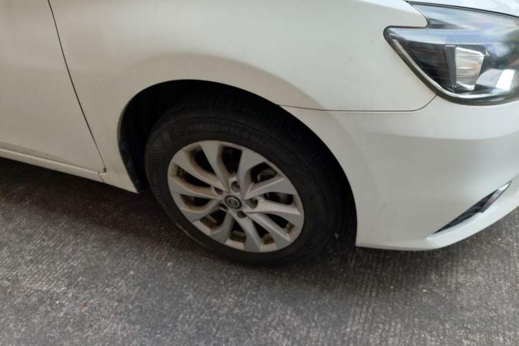 Used Nissan Sylphy 2019 1.6XV CVT Smart Connect Luxury Edition China VI Standard Right Front Wheel Hub