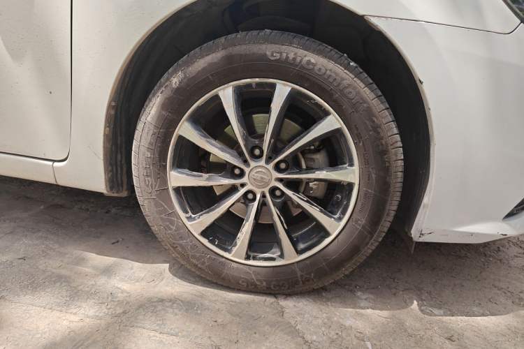 Used Nissan Sylphy 2019 Classic 1.6XE CVT Comfort Edition Right Front Wheel Hub