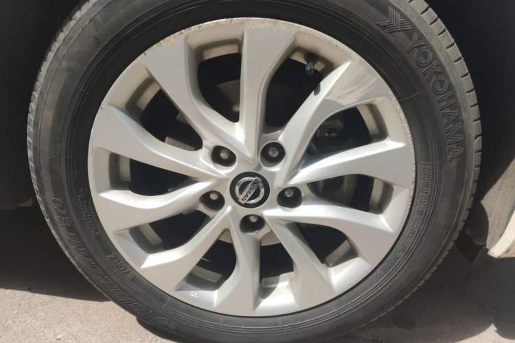 Used Nissan Sylphy 2019 Classic 1.6XL CVT Luxury Edition Right Front Wheel Hub