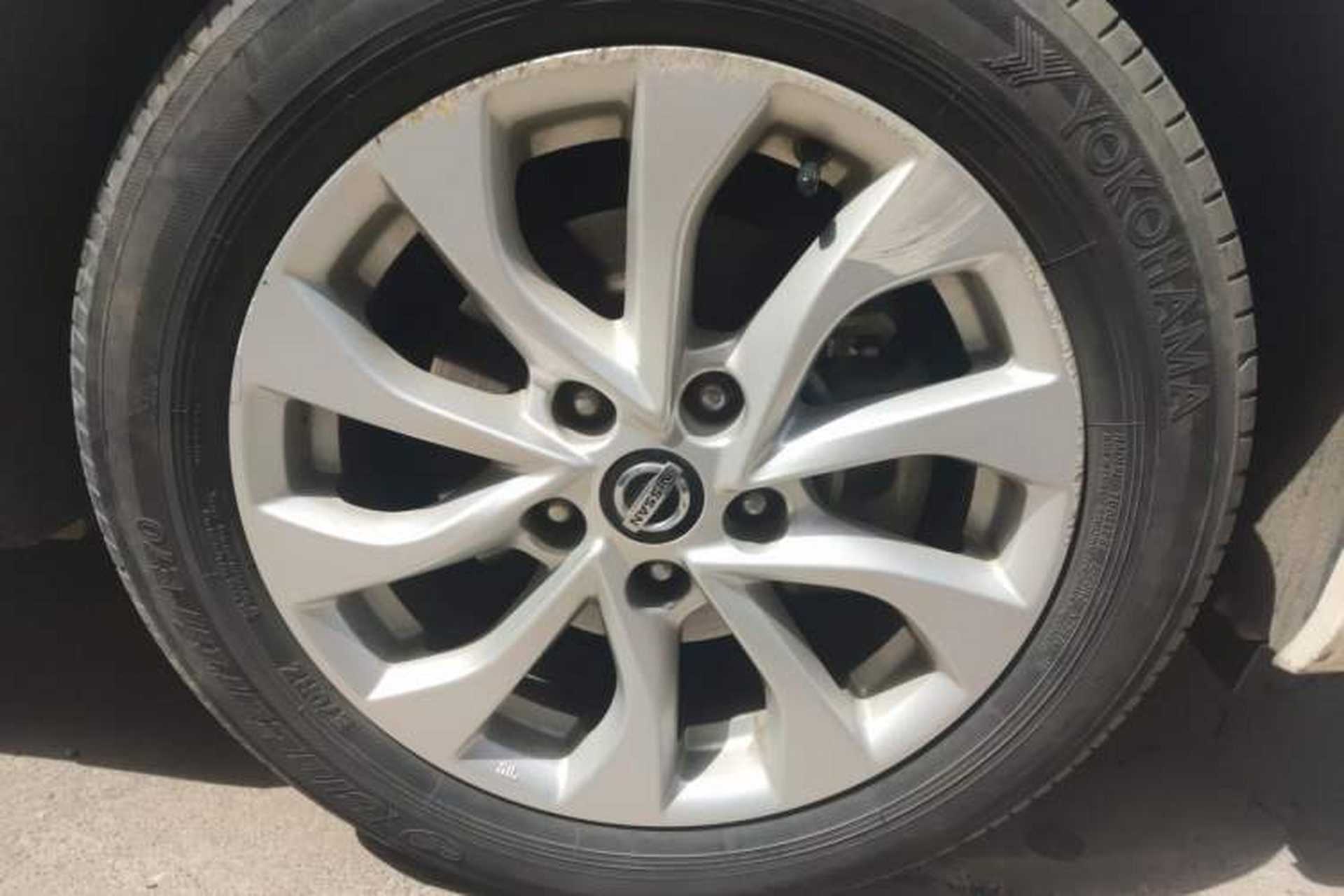 Used Nissan Sylphy 2019 Classic 1.6XL CVT Luxury Edition Right Front Wheel Hub