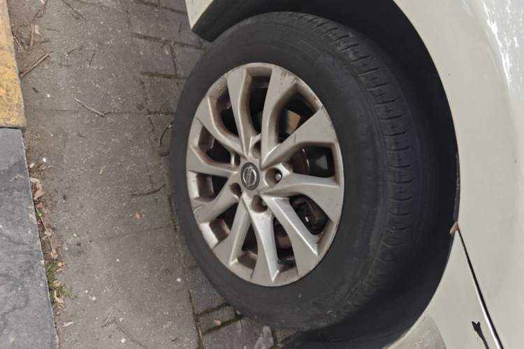 Used Nissan Sylphy 2019 Classic 1.6XL CVT Luxury Edition Right Front Wheel Hub