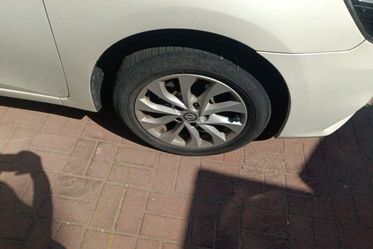 Used Nissan Sylphy 2019 1.6XV CVT Smart Connect Luxury Edition China V Standard Right Front Wheel Hub